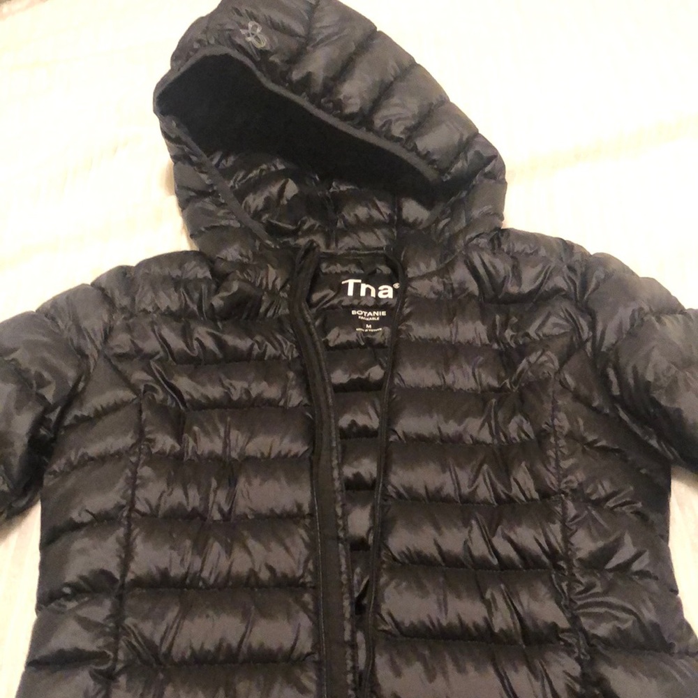 Aritzia Tna Botanie packable long down jacket